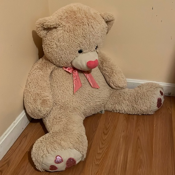 Oso de peluche  grande y nuevo.